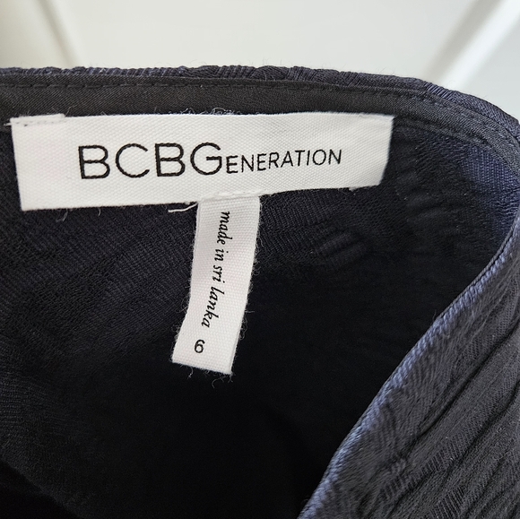 BCBGENERATION long sleeve romper navy blue with black mesh | Size 6 - Picture 3 of 5